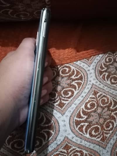 Vivo Y17