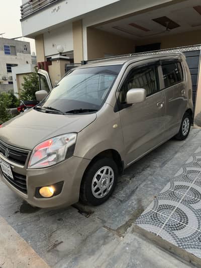Suzuki WagonR VXL 2014 low mileage driven car