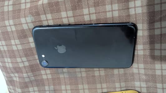 Apple iPhone 7
