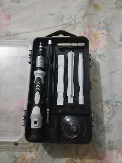 Professional Precision Screwdriver Tool Kit (Multi-Purpose)