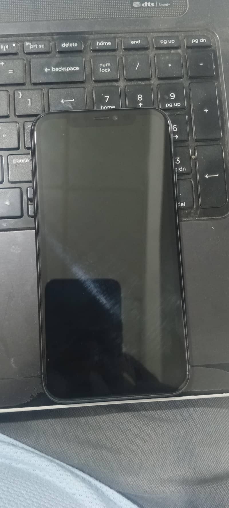 Apple iPhone 11 0