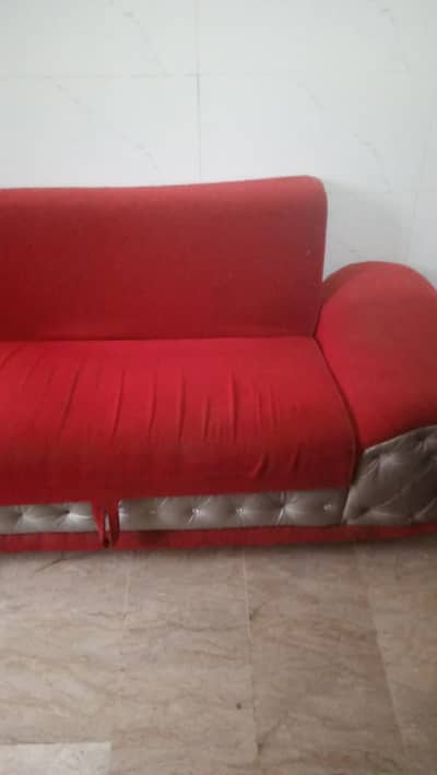 sofa com bed for salea look like new