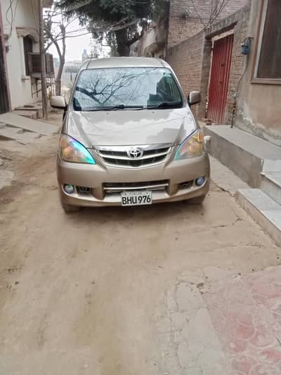 Toyota Avanza 2012
