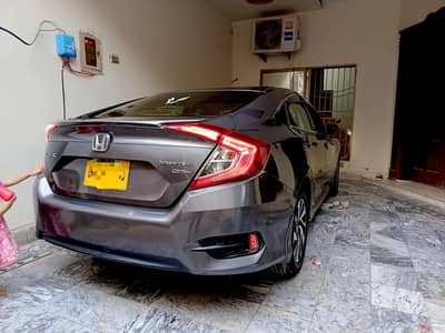 Honda Civic Oriel 2017