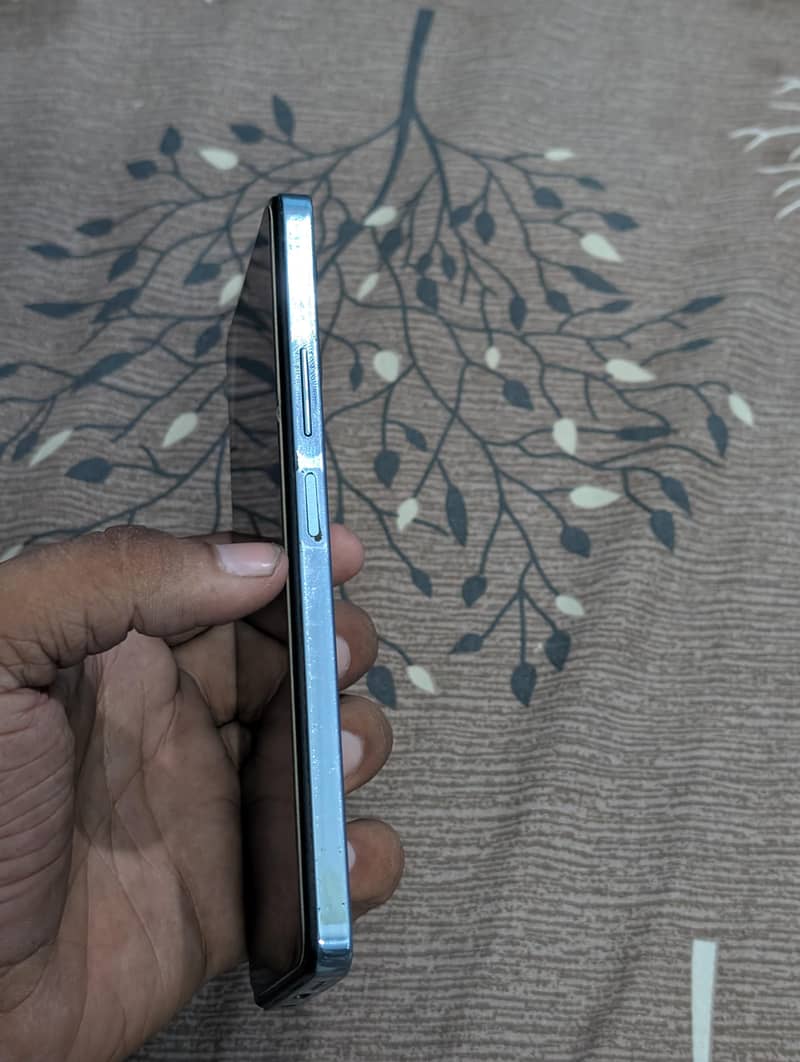 Infinix Note 30 6