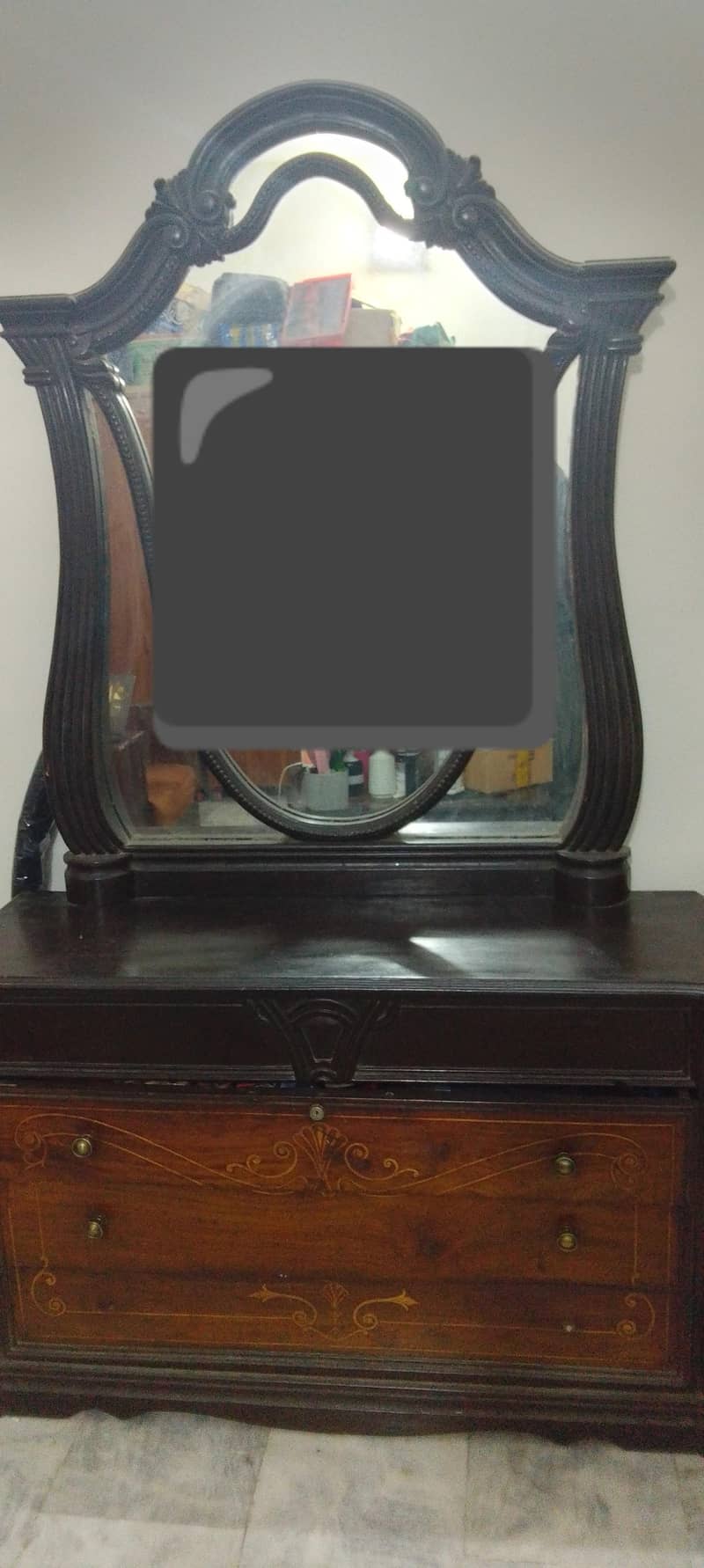 Dressing table 1