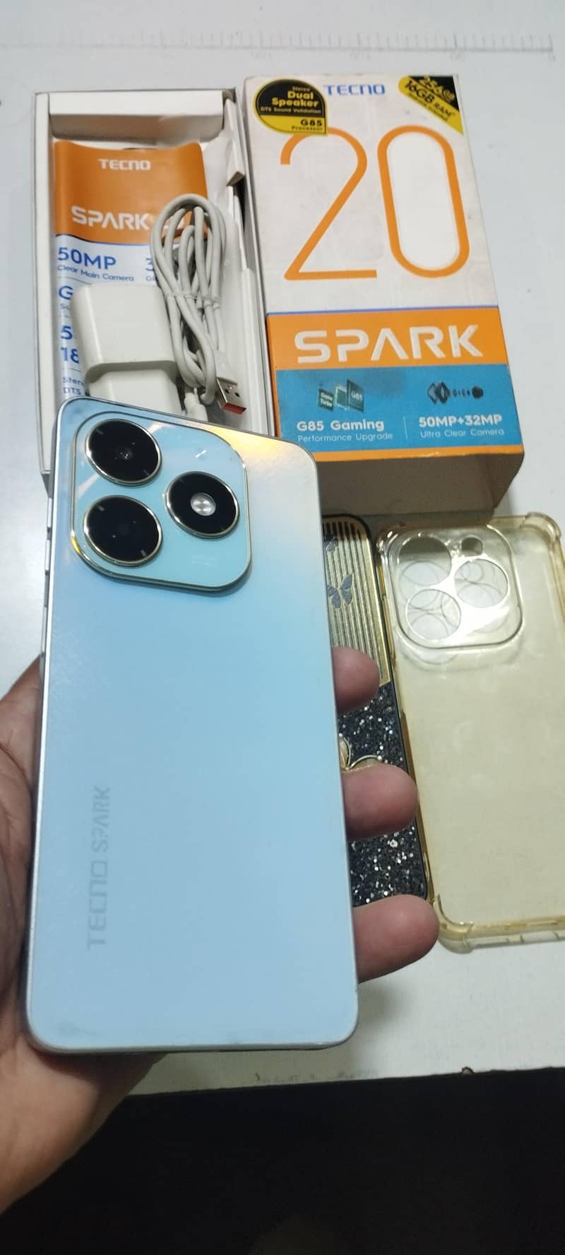 Tecno Spark 20 3
