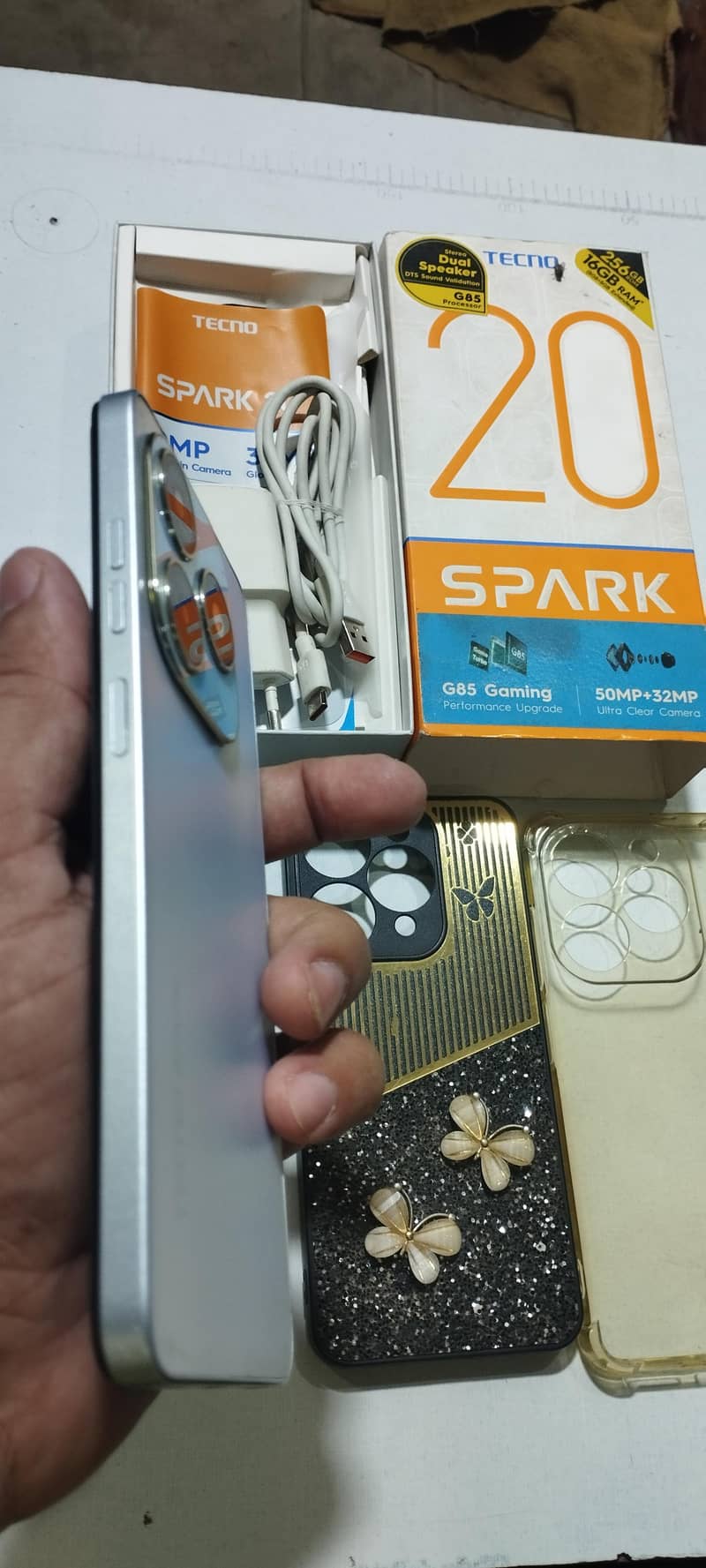 Tecno Spark 20 5