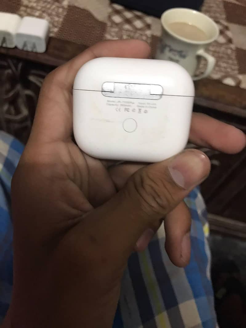 orignal apple 4
