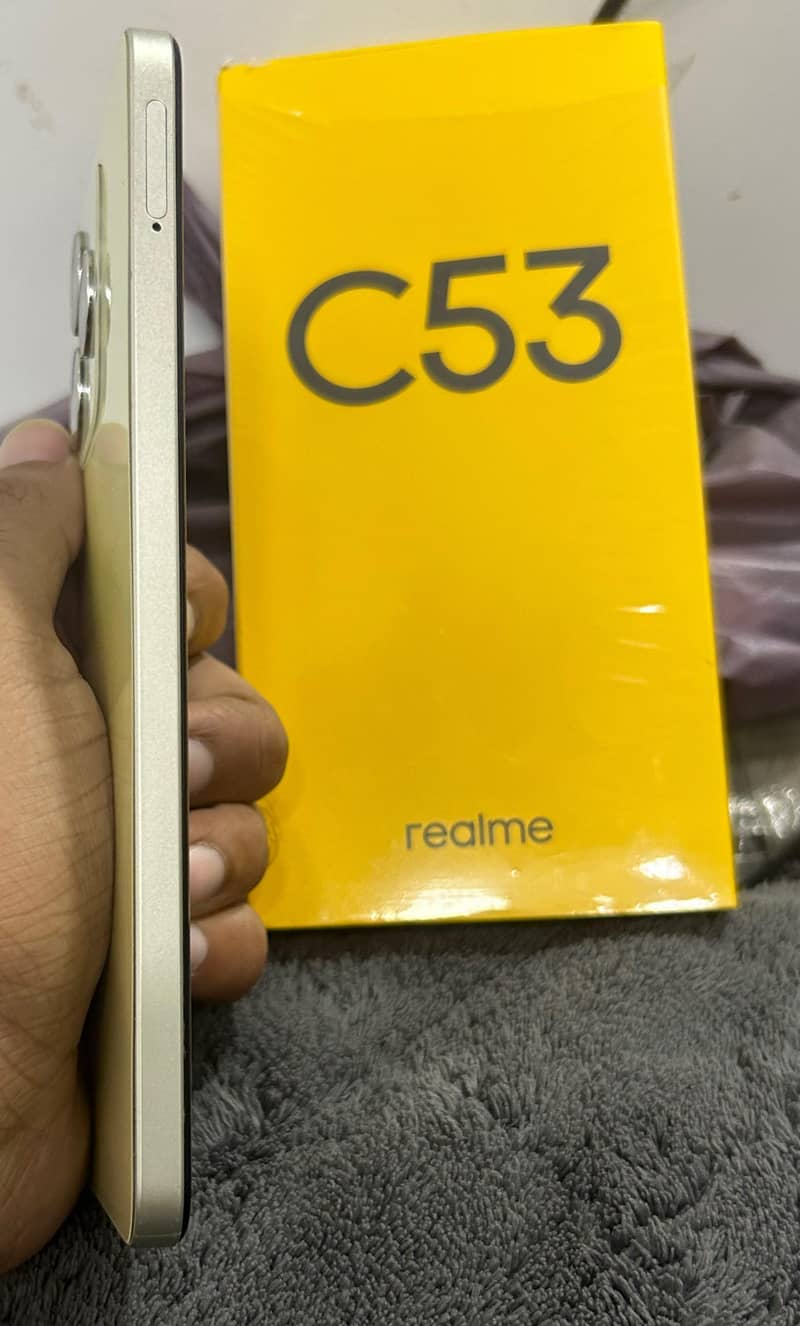 Realme C53 3