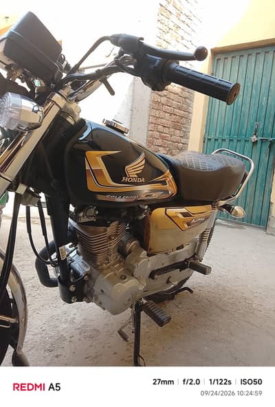 self start special gold edition 125 26 model
