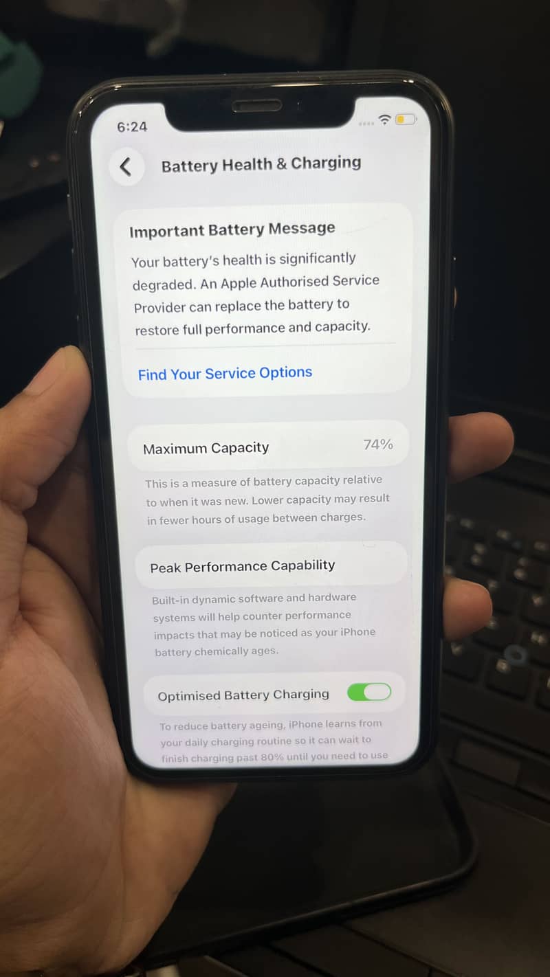 IPhone 11 10/10 condition 2