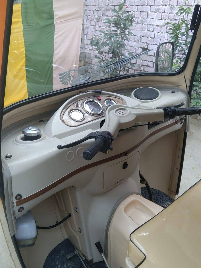2025 model rikshaw 1