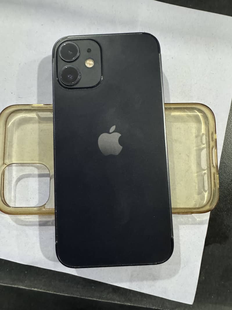 Apple iPhone 12 5