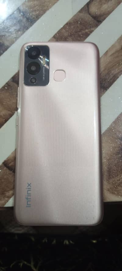 Infinix Hot 12 Play