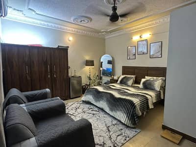 Daily Basis Apartment & Rooms Per day Perweek Short stay Available in E-11 Islamabad