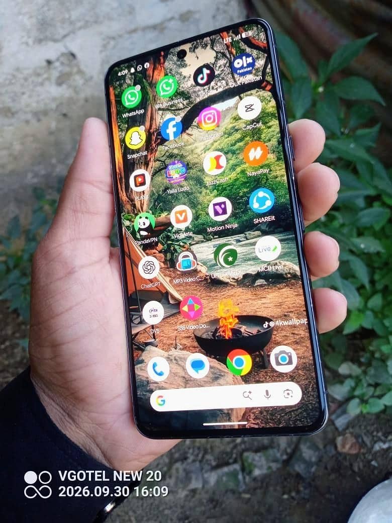 Google Pixel 8 Pro 0