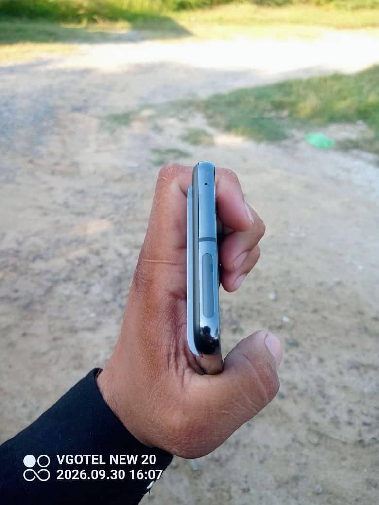 Google Pixel 8 Pro 7