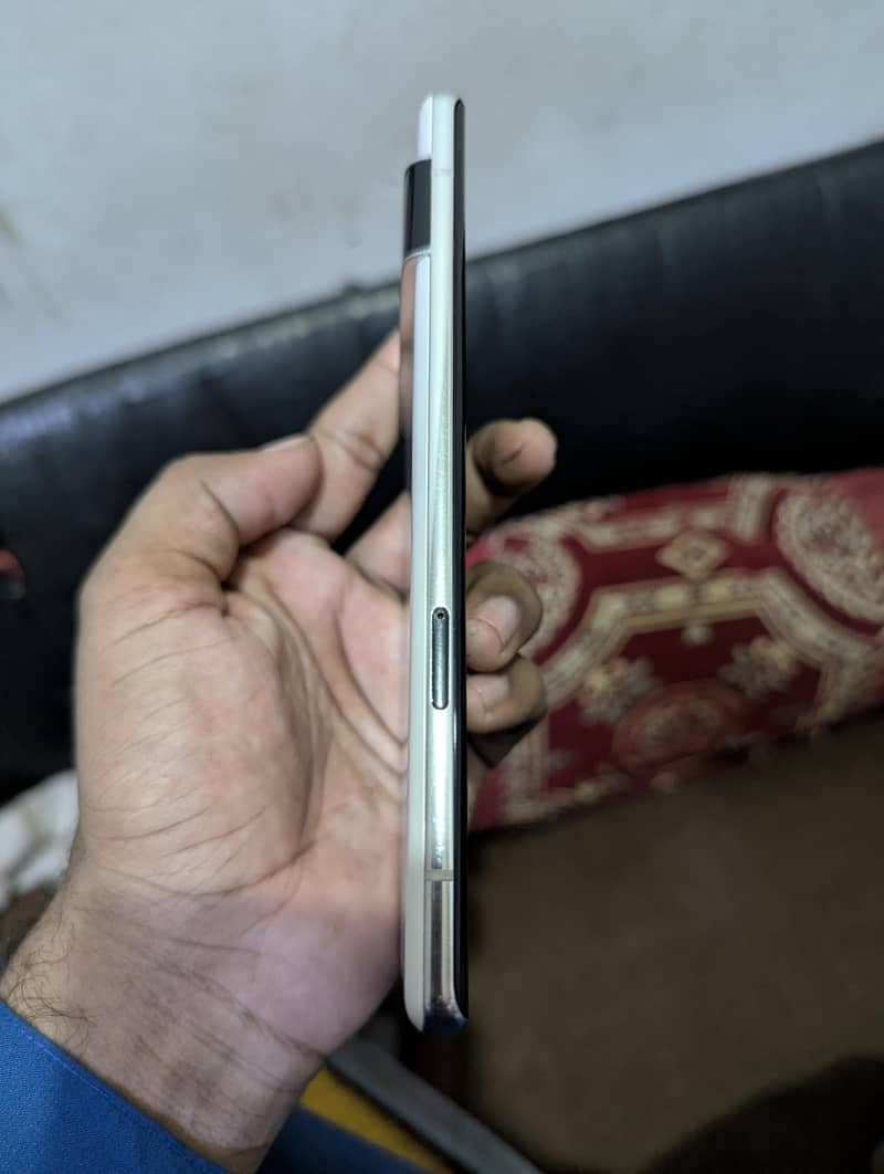 Google Pixel 6 Pro 2