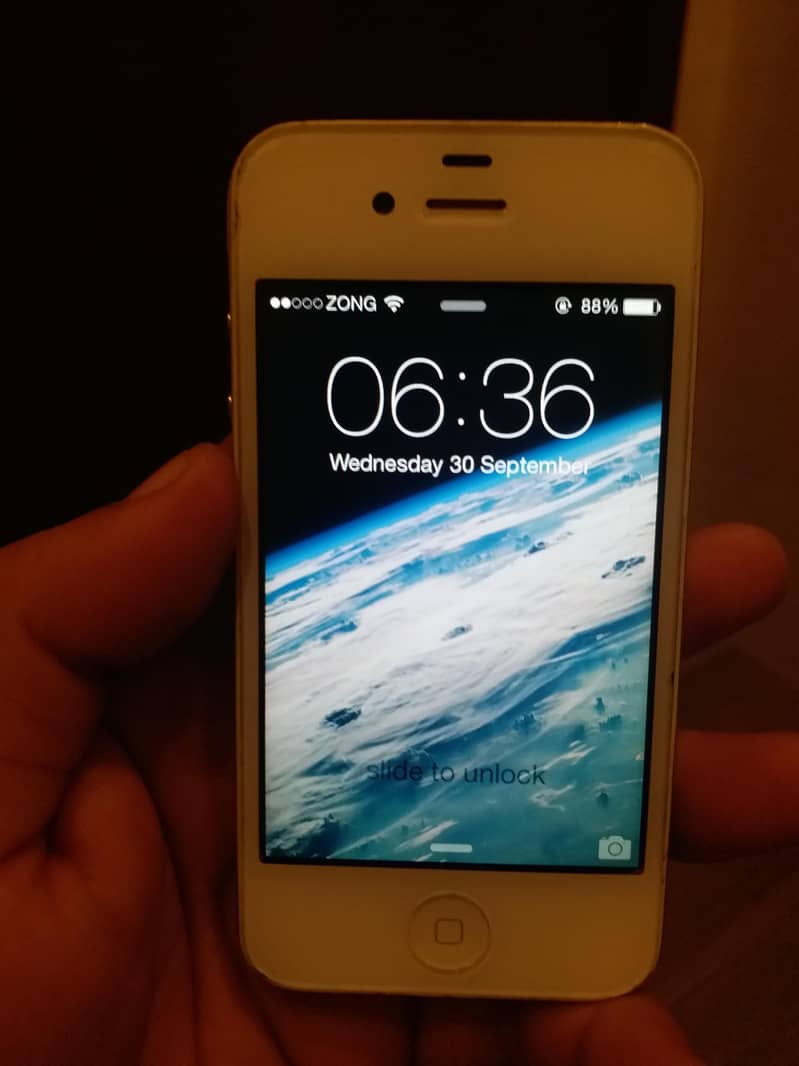 iPhone 4s 0