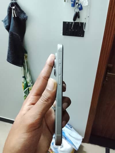 Apple iPhone 15 Pro 128gb Natural Titanium