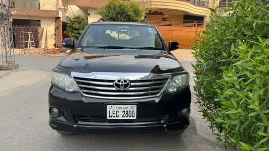 Toyota Fortuner 2013