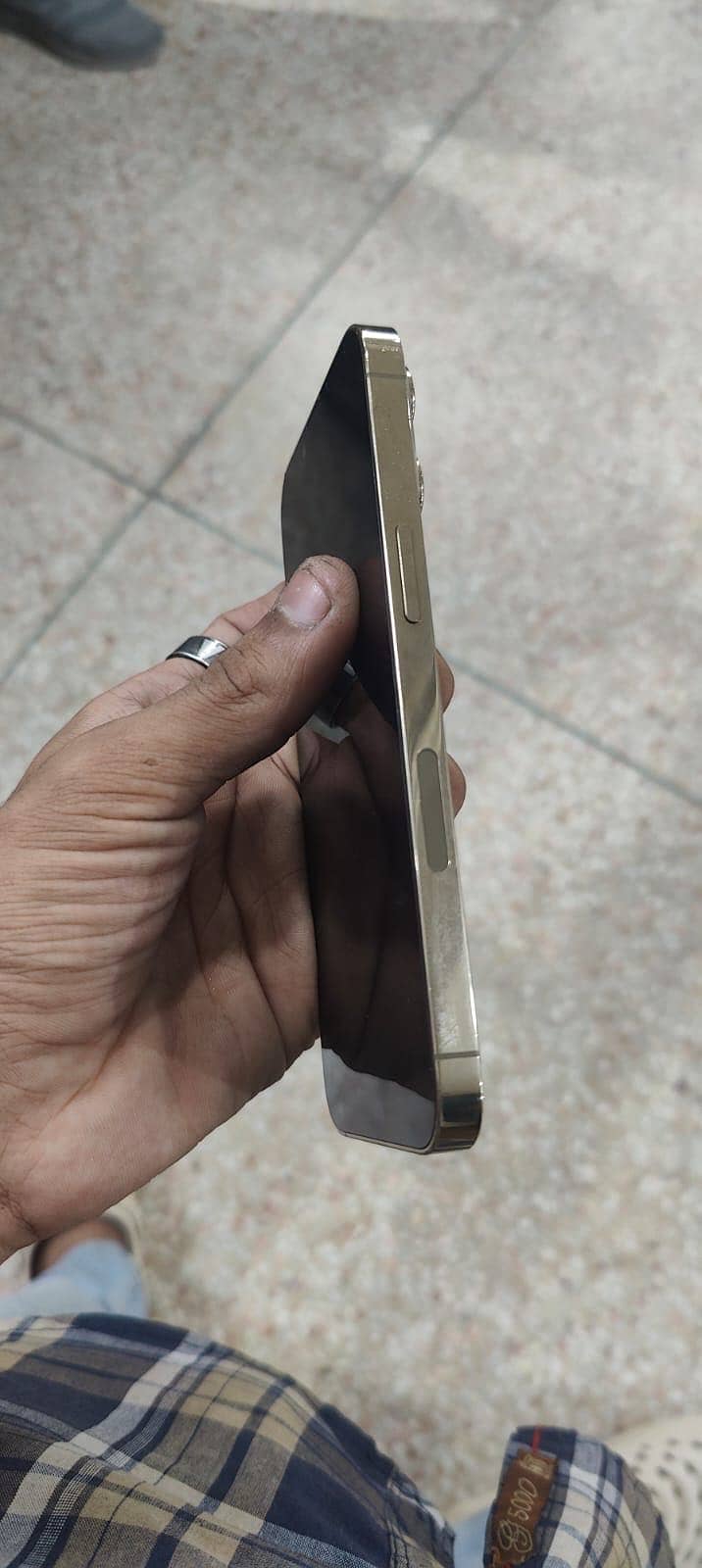Apple iPhone 13 Pro 3