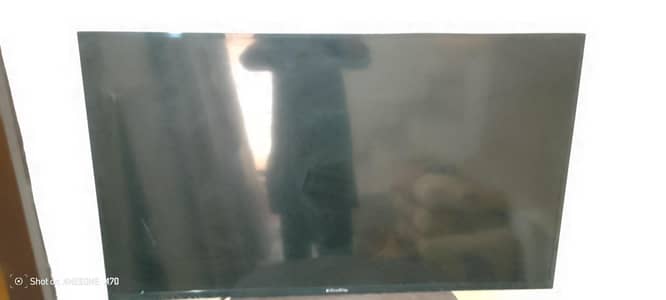 Eco Star 50 Inch LCD Tv   0 انچ ایل ای ڈی اس کا پینل ڈیمج ہے