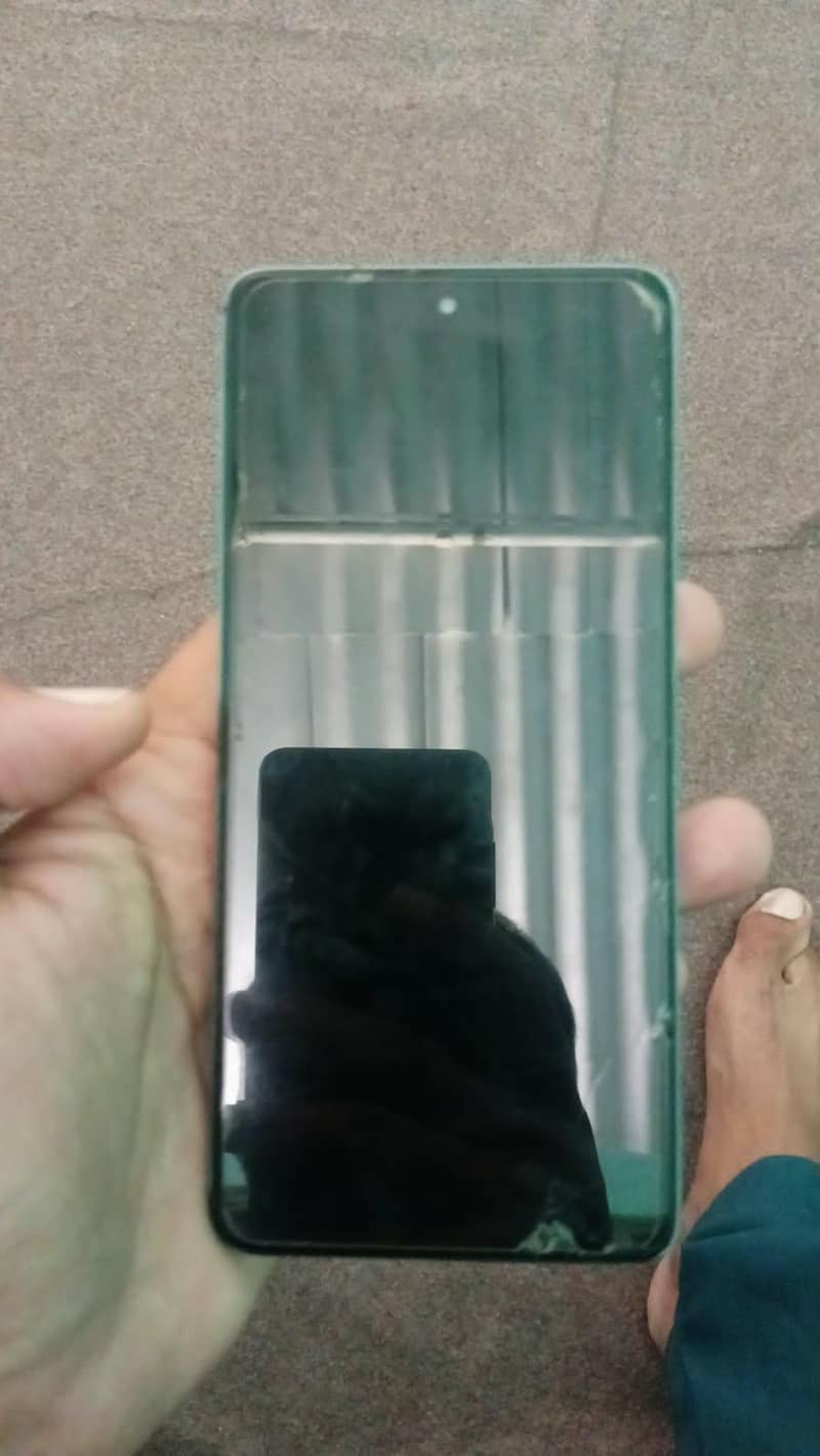 Tecno CAMON 20 Pro 4