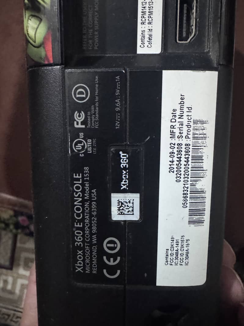 Xbox 360 slim E 1