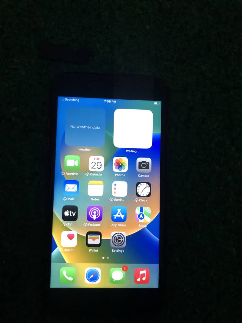 Apple iPhone 8 Plus 4