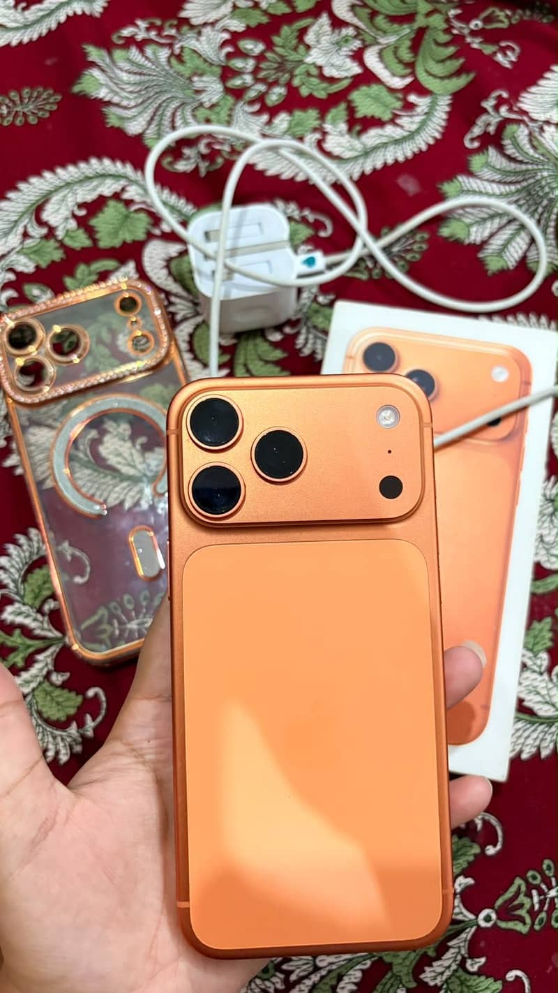 Apple iPhone 17 Pro Max 3
