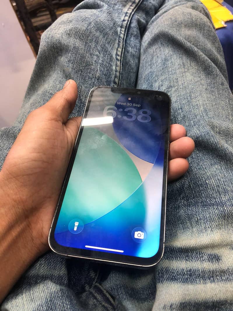 Apple iPhone 12 Pro 6