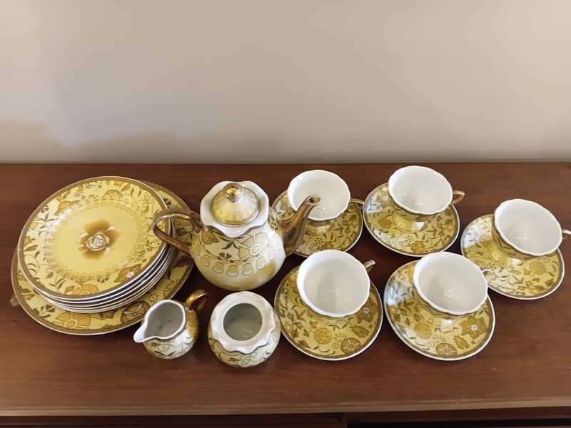 Tea set 1