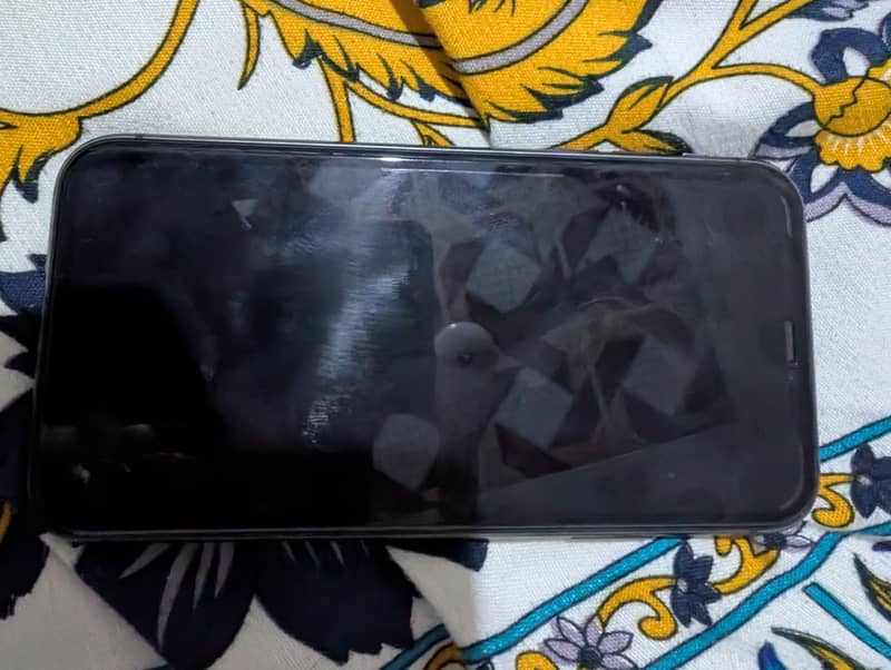 Apple iPhone 11 2