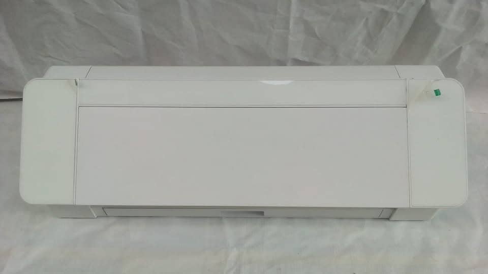 Cameo4 Cutting Plotter 1