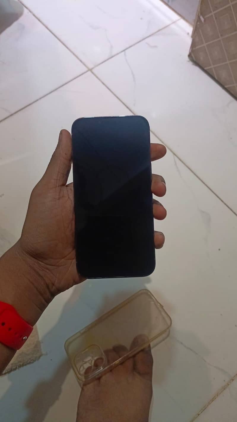 Apple iPhone 13 Pro 0