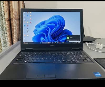 Dell Precision 7530 Core i7-8850H 16/512GB SSD NVIDIA Quadro P1000 4GB
