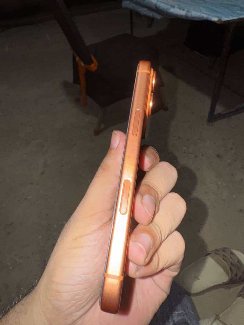 Apple iPhone 17 Pro 4