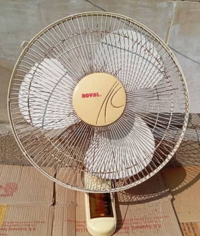 Fan bracket