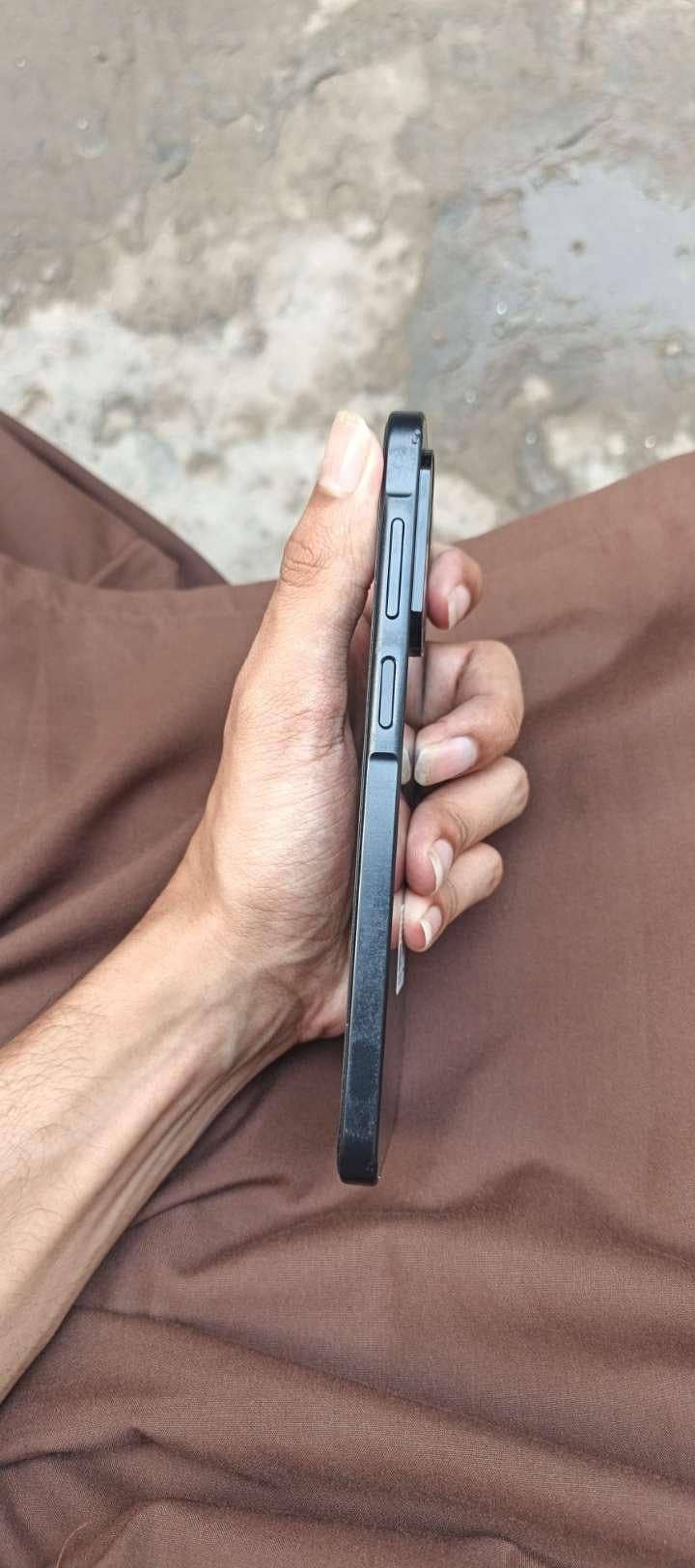 Samsung A17 4