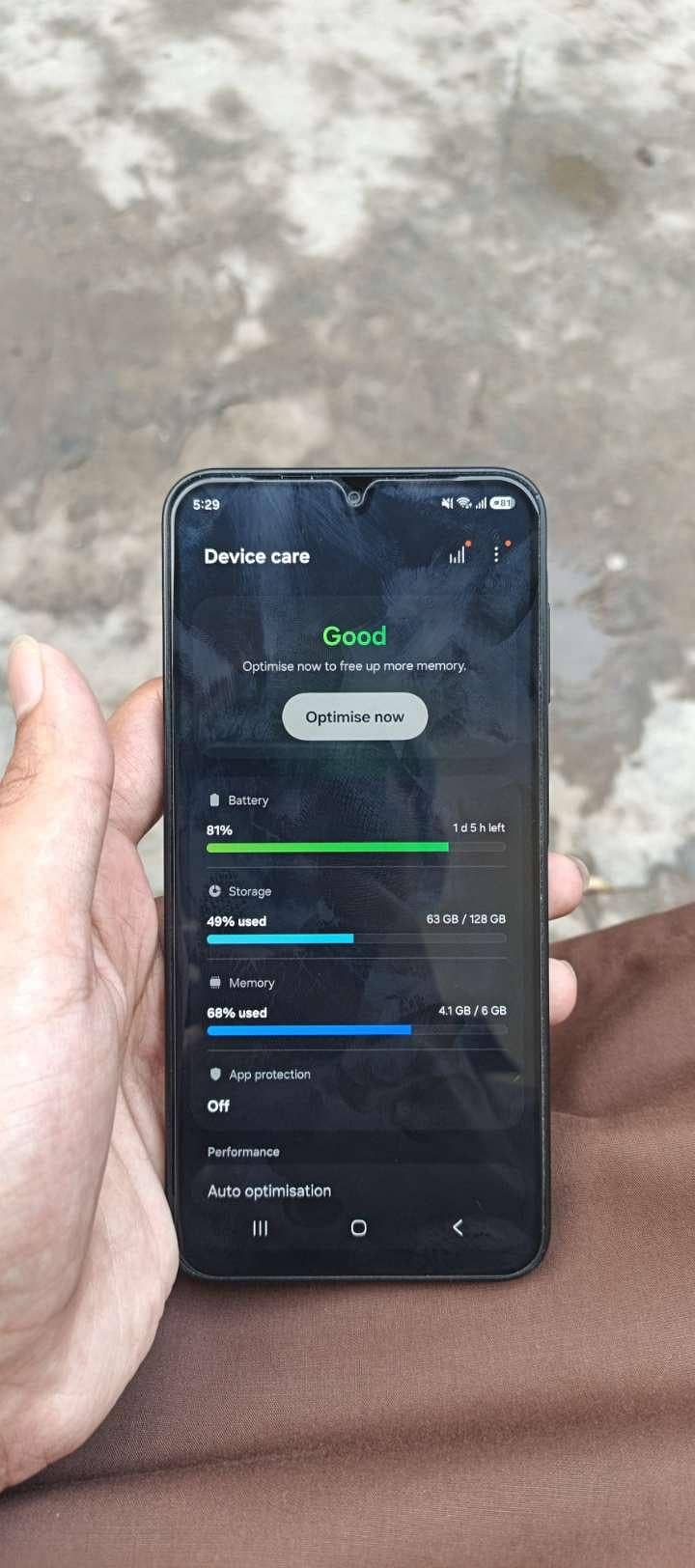 Samsung A17 6