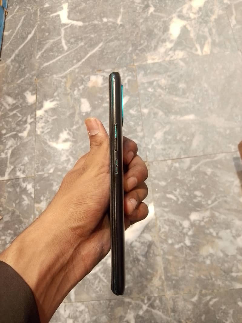 BLU G91 4