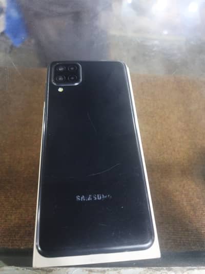 sumsung a12 black