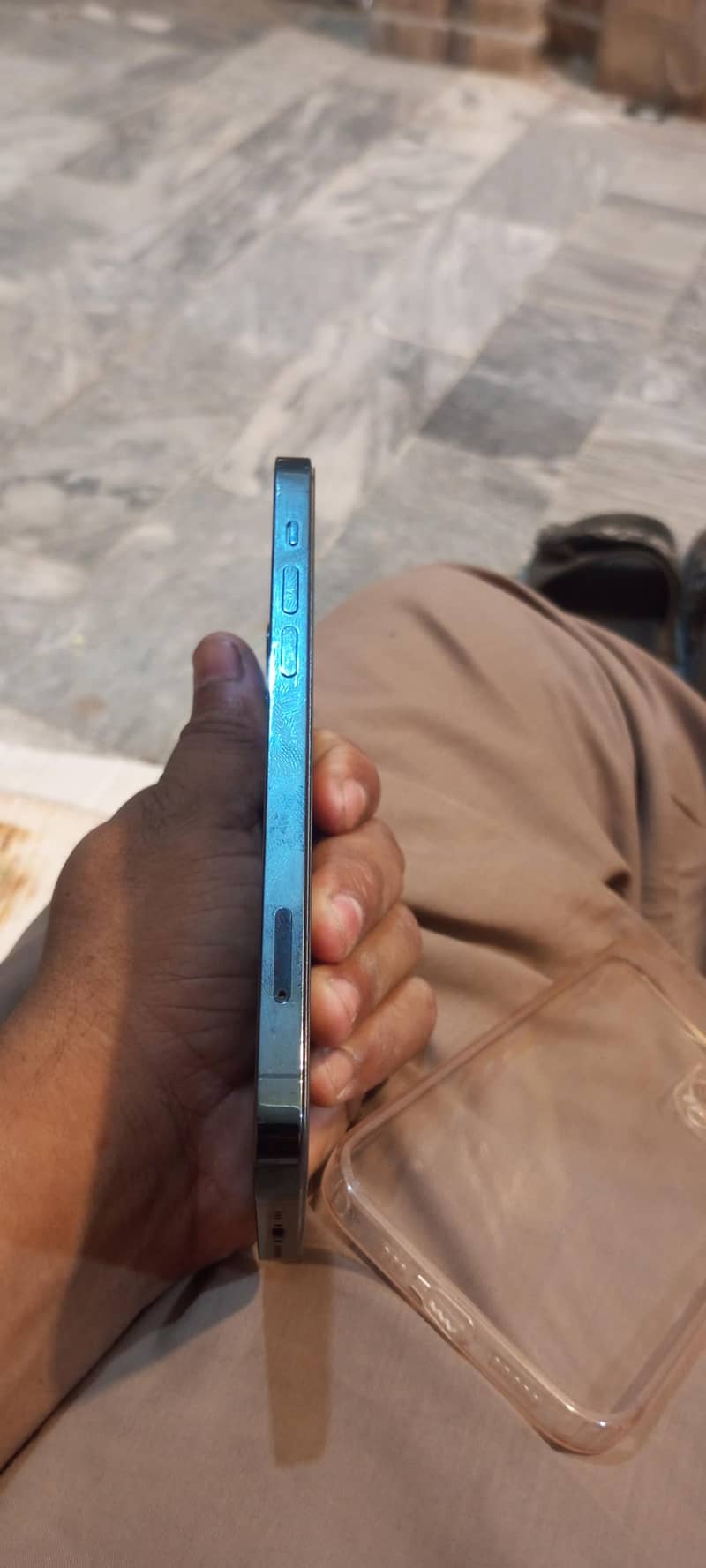 Apple iPhone 12 Pro 1