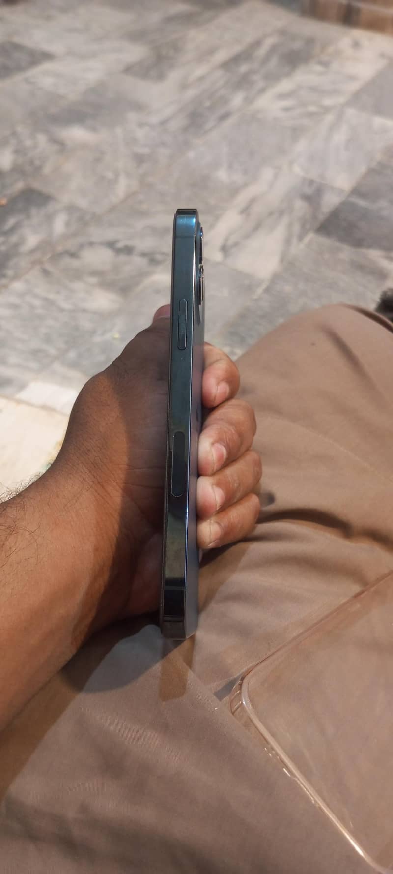 Apple iPhone 12 Pro 4