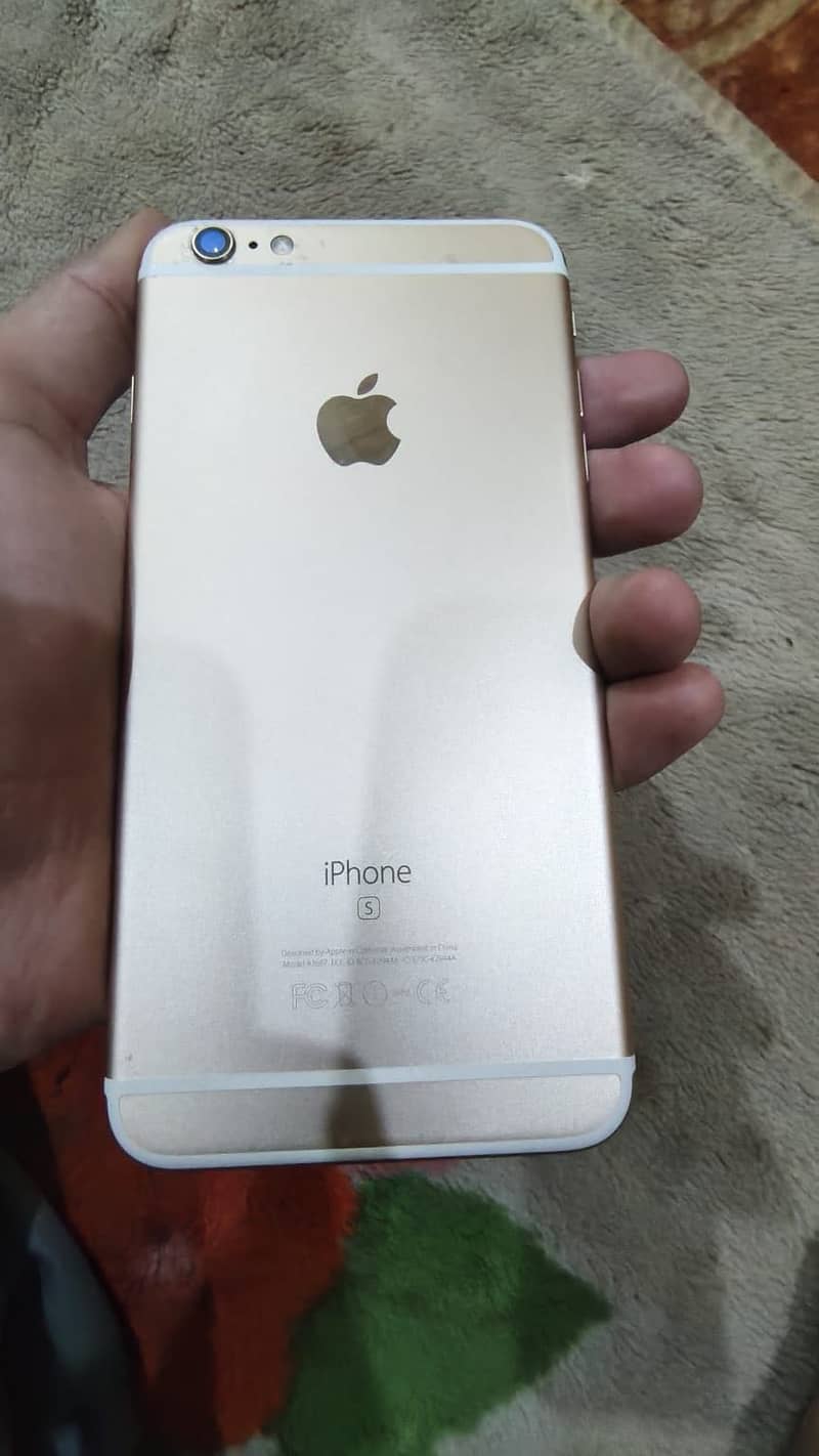 Apple iPhone 6S Plus 8