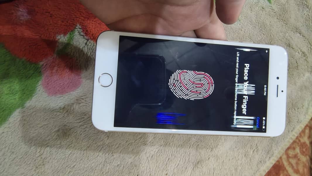 Apple iPhone 6S Plus 9