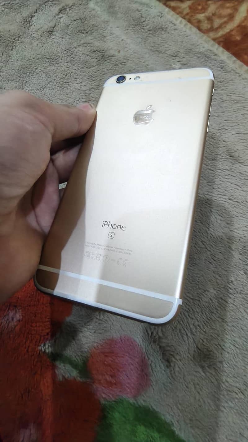 Apple iPhone 6S Plus 12