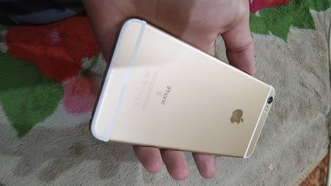 Apple iPhone 6S Plus 15